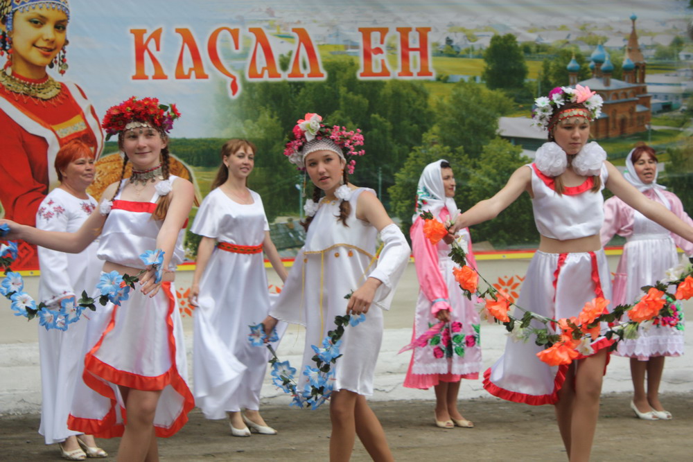 15:32 В Комсомольском районе прошел праздник песни, труда и спорта Акатуй - один из самых важных национальных праздников